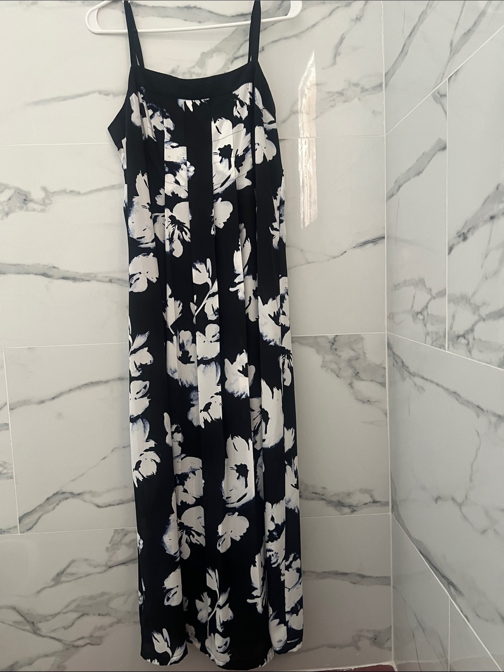 White House Black Market Black and White Floral Maxi Dress